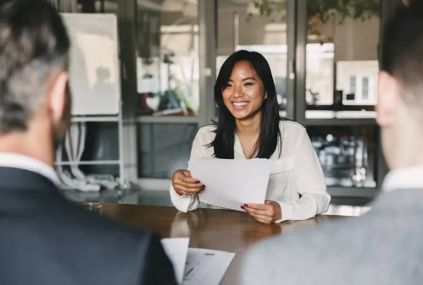 How to Make a Strong Impression During a Phone Interview
